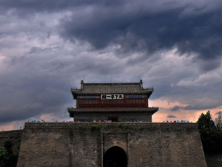 山海关天气，风从山海来，雨自历史落